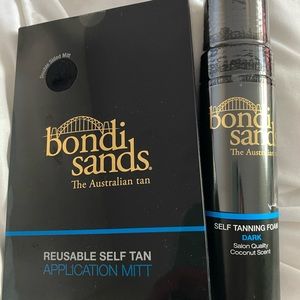 Bondi sands self tan and mitt